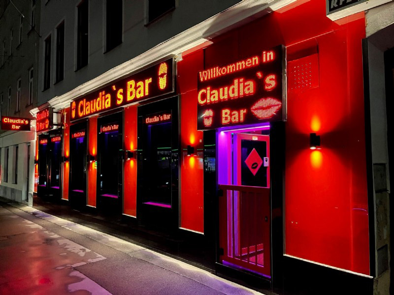 Claudias Bar - Außenansicht